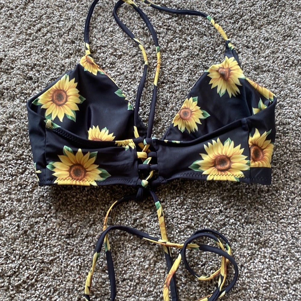Women Sunflower Bikini  Swimsuit top​​ - Picture 3 of 5